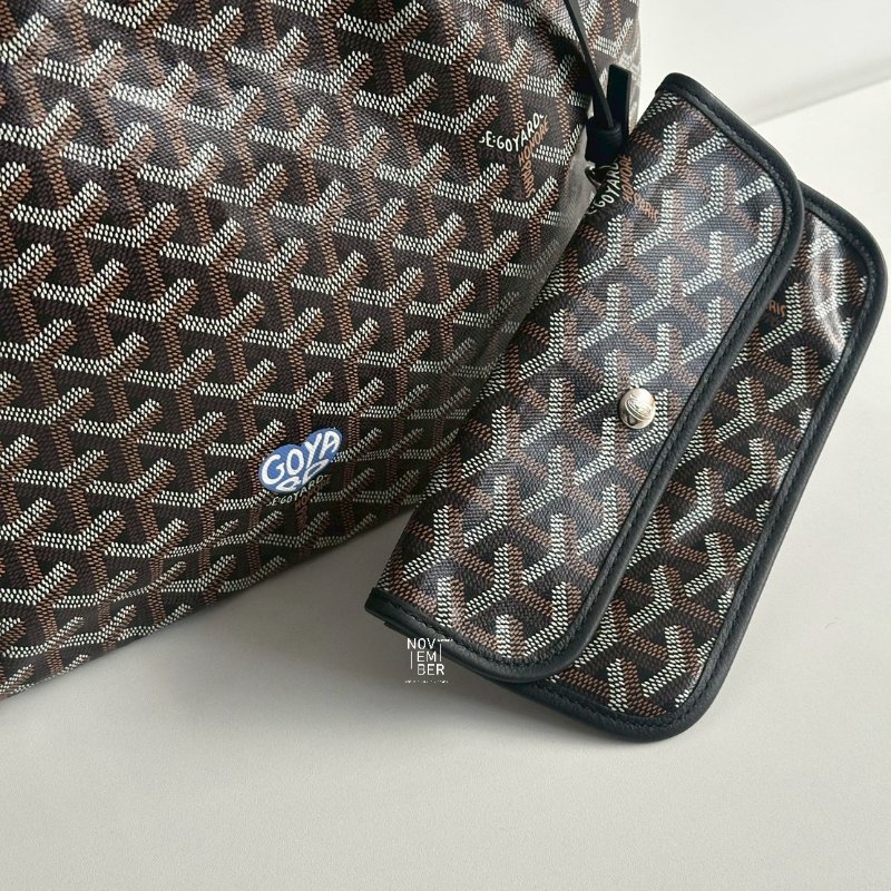 閒置新有購證🙌🏻 Goyard 戈雅 Hobo 黑 (手繪藍色愛心)-3
