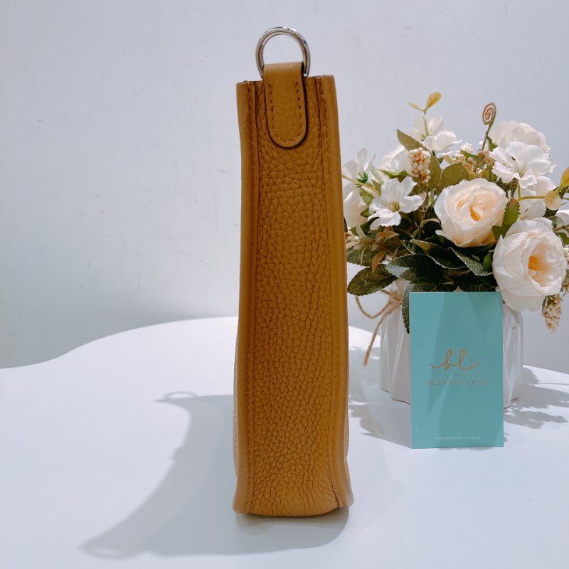 TW4716 Hermes Mini Evelyne TC 4B Biscuit x PHW 餅乾色-3