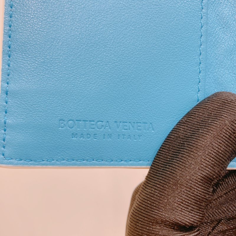 TW4715 Bottega Veneta Card Holder Blanc 彩藍色配白色-11