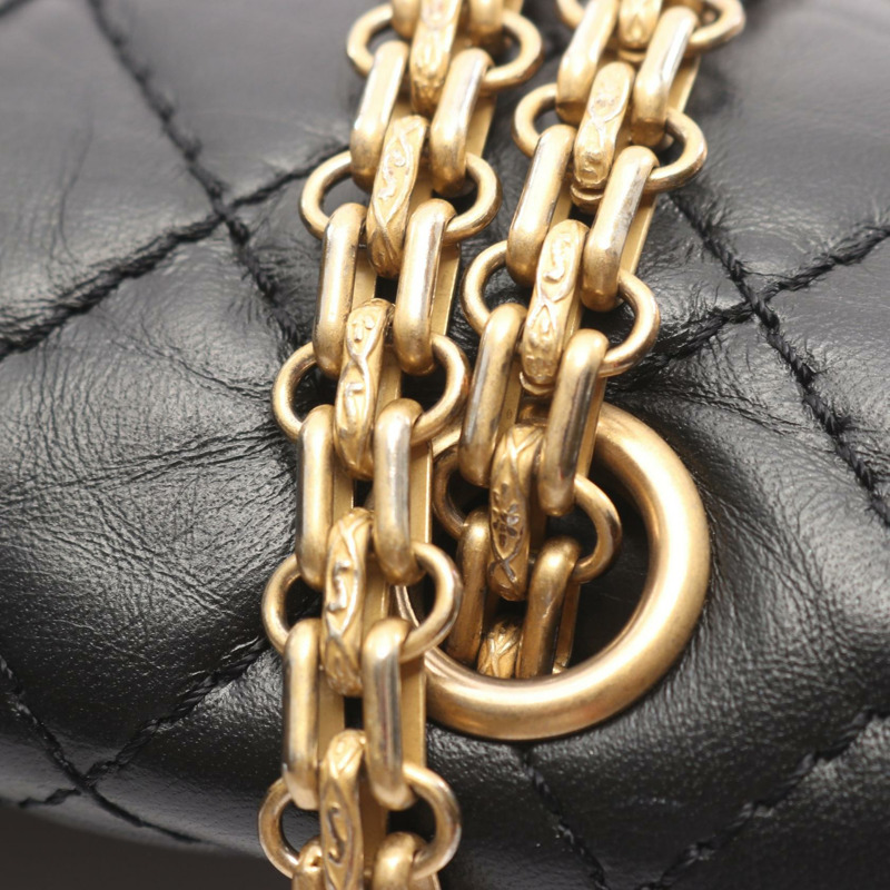 香奈兒 2.55 絎縫鏈條肩背包,小牛皮材質,黑色,二手,金色五金-7