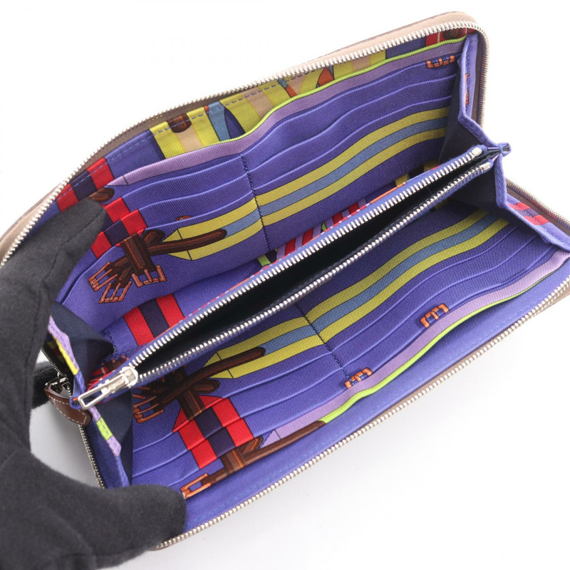 愛馬仕 Azap 長款絲綢錢包，圓形拉鍊，Epsom 皮革，灰色 SHW，二手。-2