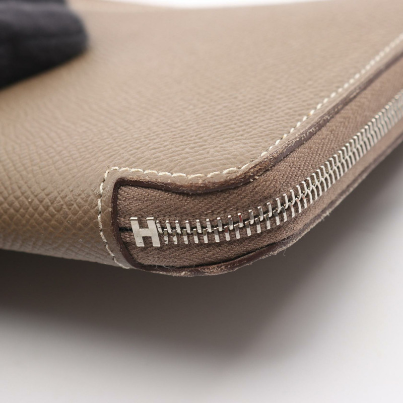 愛馬仕 Azap 長款絲綢錢包，圓形拉鍊，Epsom 皮革，灰色 SHW，二手。-7