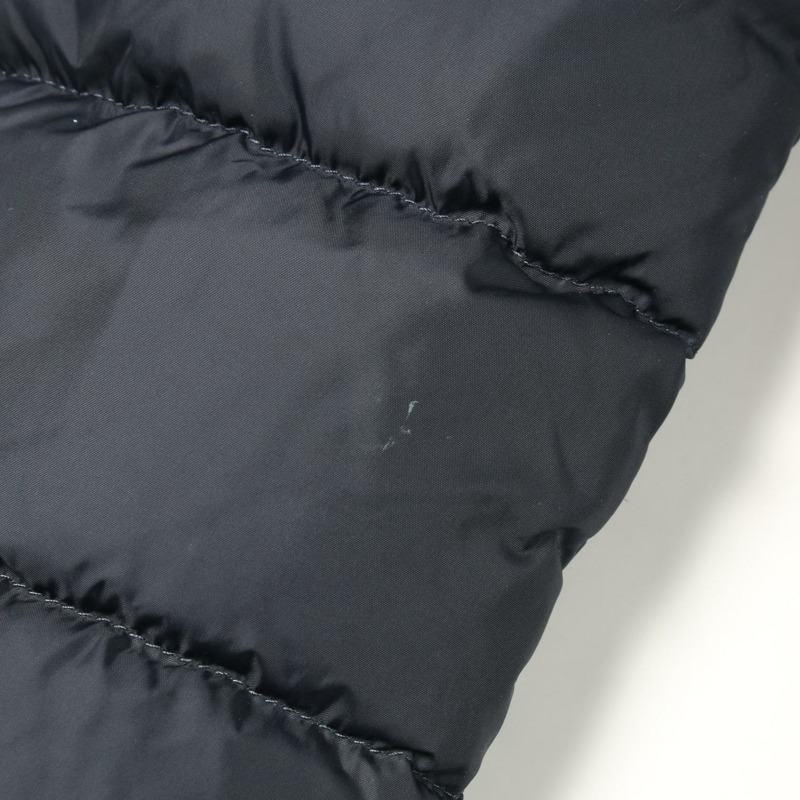 MONCLER GIE 羽絨外套 #00 尼龍海軍藍 二手女款-10