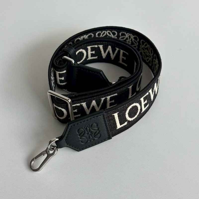 閒置新✨ LOEWE 緹花織和小牛皮Anagram 肩背帶-3