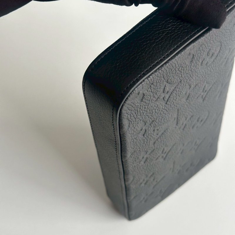 99新🆕 全配有購證🙌🏻 Louis Vuitton LV 路易威登 三合一WOC 黑色-9