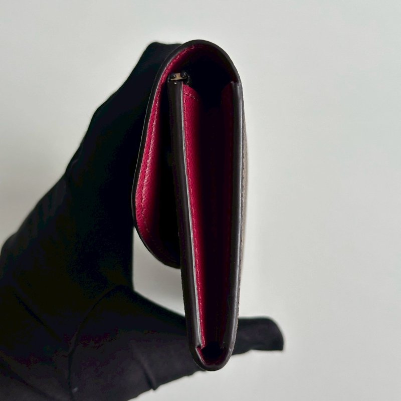 98新✨ Louis Vuitton LV 路易威登 Emilie 錢包 (桃紅內裡)-12