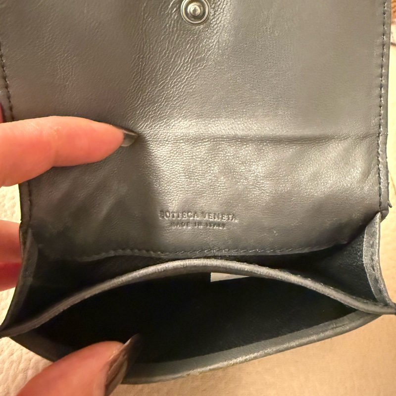 Bottega Veneta 深灰色編織卡夾-11