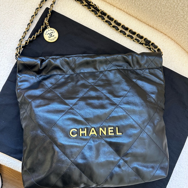 香奈兒 Chanel 22bag 小號 晶片款 黑金鏈條 全新帶票 25年晶片款牛皮材質 尺寸35*37*7cm-7