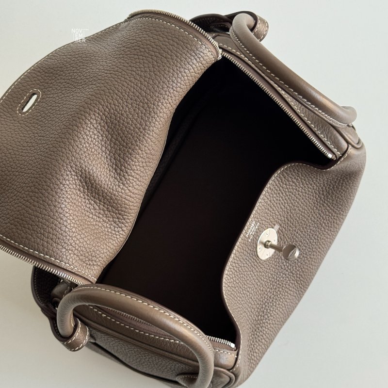 閒置新🫰🏻 Hermès 愛馬仕 Lindy 26 大象灰銀釦-4