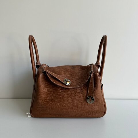 98新🤎 Hermès 愛馬仕 Lindy 26 金棕銀釦