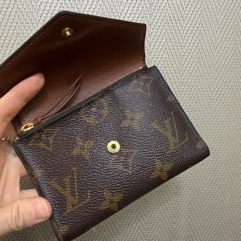 LV 原花內咖啡三折Victorine短夾M62472-9
