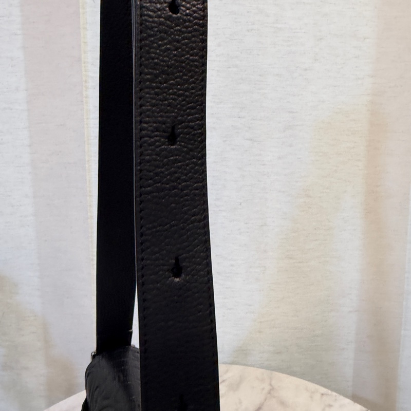 Dior 黑牛皮壓紋Saddle黑插釦斜背郵差包-15