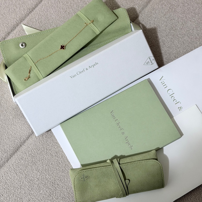 van cleef & arpels VCA 全套小紅花手鏈 18K 玫瑰金 Sweet Alhambra手鍊 四葉草-9