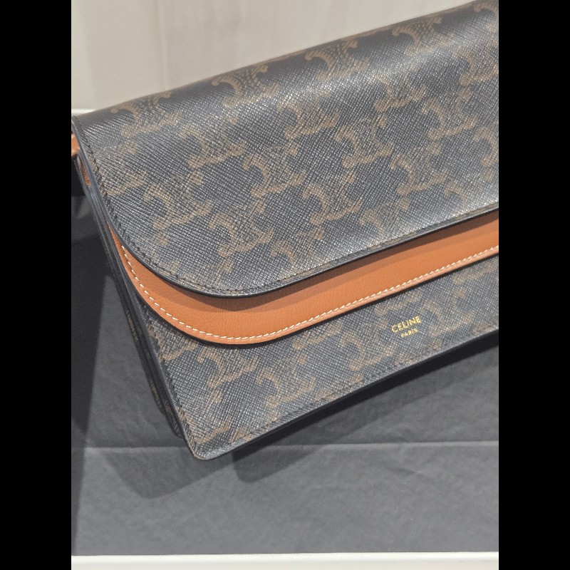 Celine Triomphe 老花帆布 woc 老花雙層信封包-4