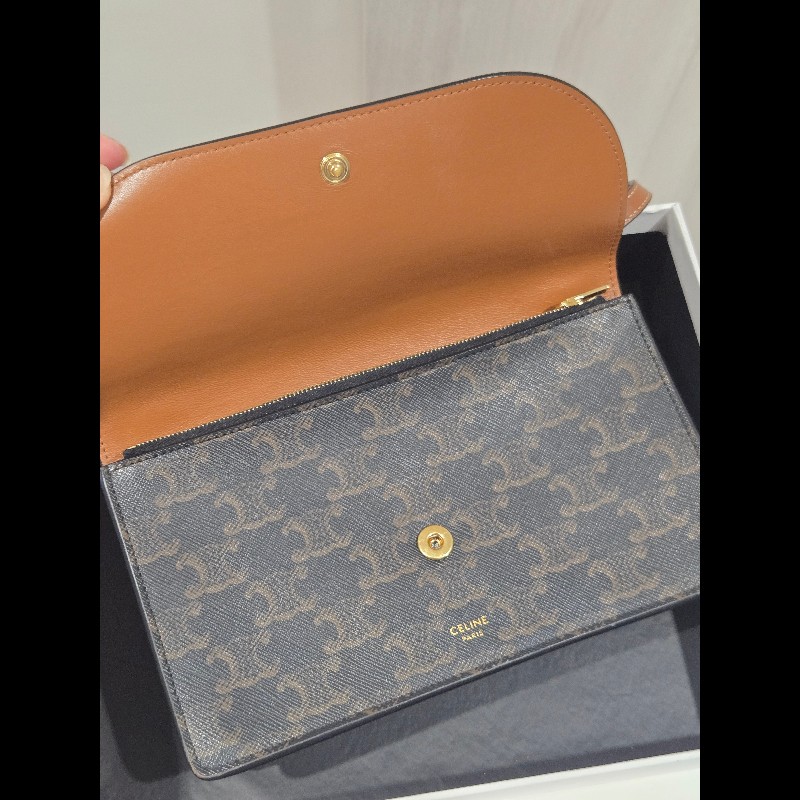 Celine Triomphe 老花帆布 woc 老花雙層信封包-18