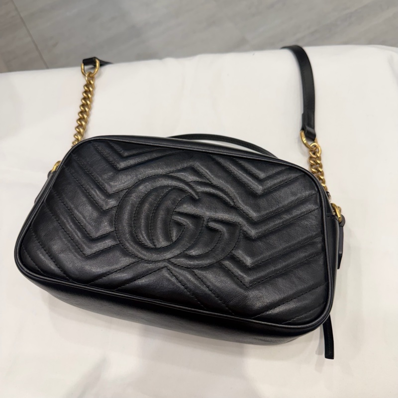 Gucci GG marmont 相機包 斜背包 黑金-1