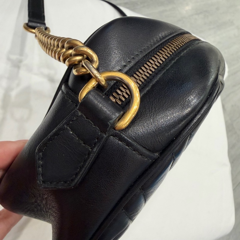 Gucci GG marmont 相機包 斜背包 黑金-20