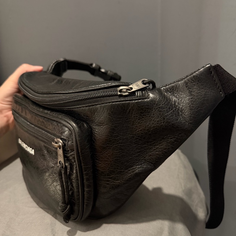 Balenciaga 巴黎世家 爆裂紋皮革 腰包 黑-5