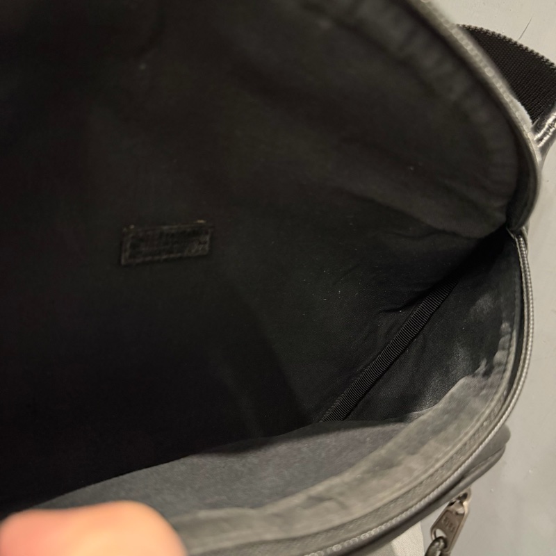 Balenciaga 巴黎世家 爆裂紋皮革 腰包 黑-27