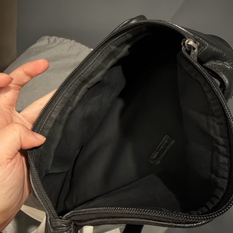 Balenciaga 巴黎世家 爆裂紋皮革 腰包 黑-28