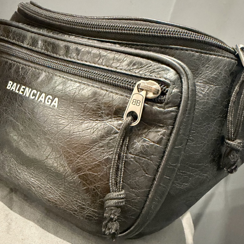 Balenciaga 巴黎世家 爆裂紋皮革 腰包 黑-29
