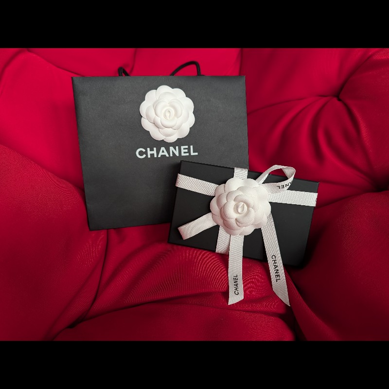 CHANEL 經典菱格紋魚子醬金色小香 LOGO拉鍊卡夾/零錢包(黑X酒紅) ✨最新晶片款-5