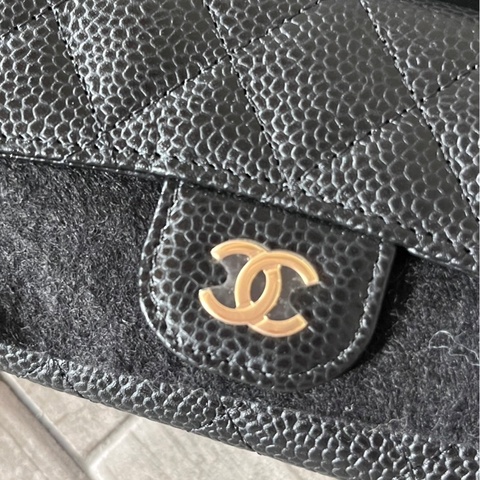 香奈兒黑色荔枝皮卡夾