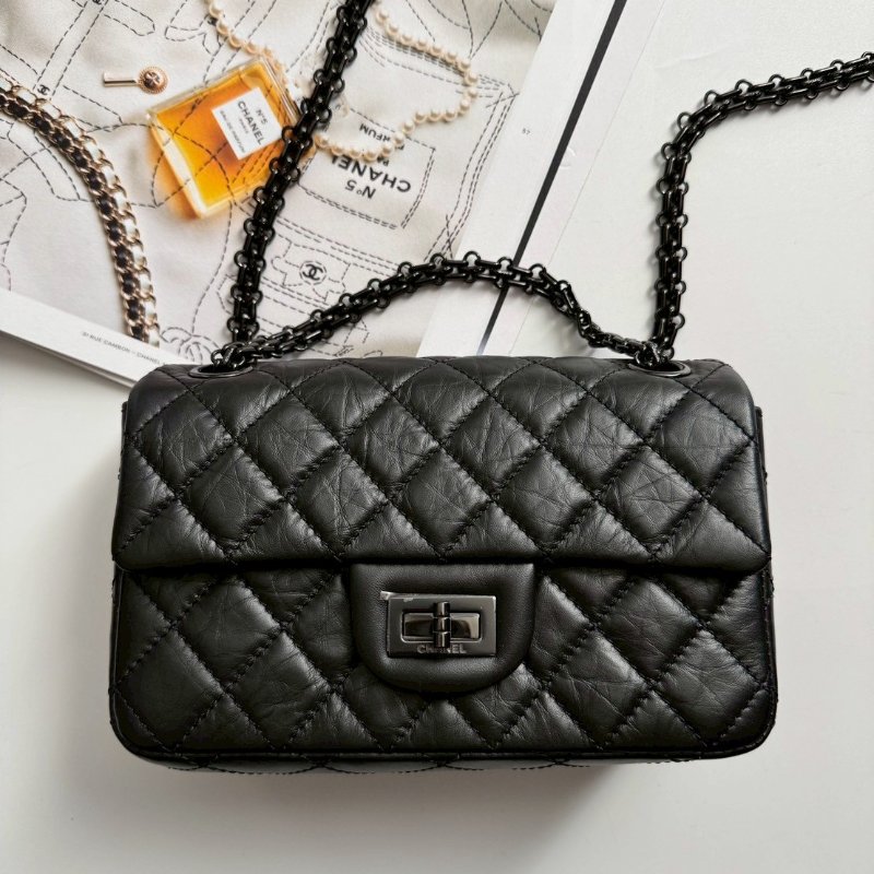 ✨#全網最低 超級無敵百搭 Chanel 黑色鞣製牛皮2.55鏈包-0