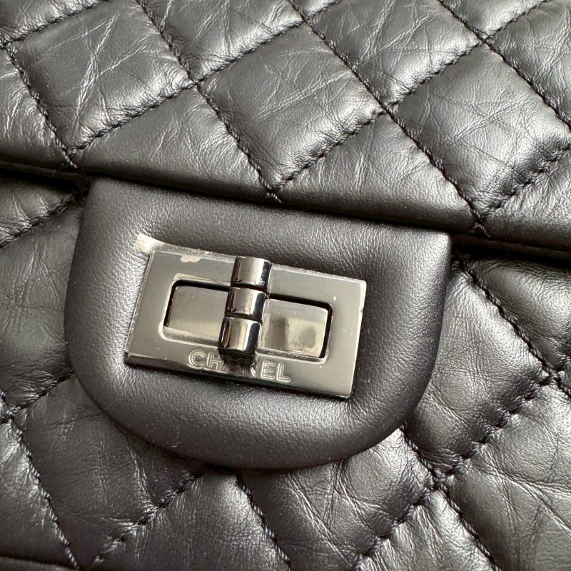 ✨#全網最低 超級無敵百搭 Chanel 黑色鞣製牛皮2.55鏈包-2