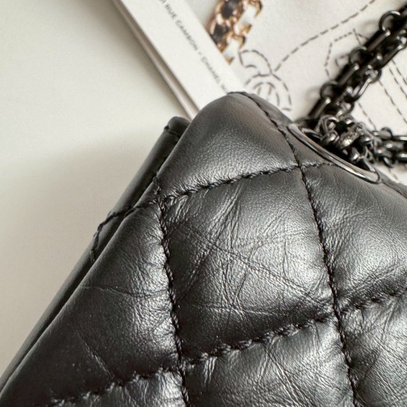 ✨#全網最低 超級無敵百搭 Chanel 黑色鞣製牛皮2.55鏈包-3