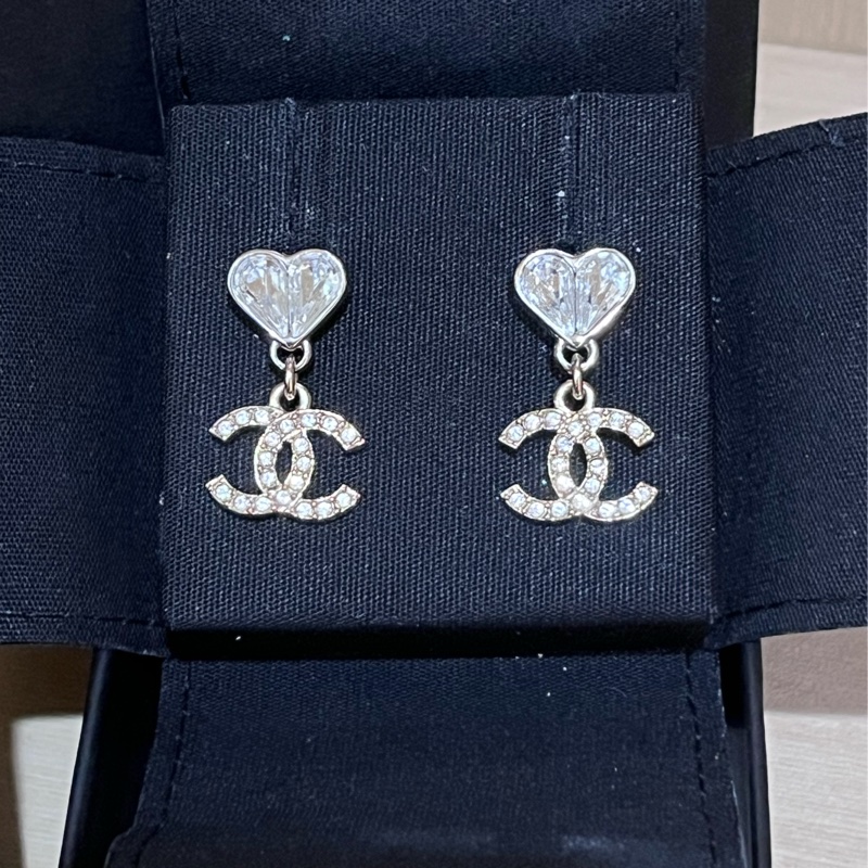 ✨Chanel✨心型水鑽雙C耳環-6
