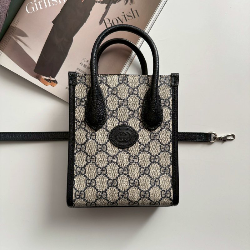 🎉95成新 GUCCI 深藍色拼經典老花琴譜包 斜背包-0