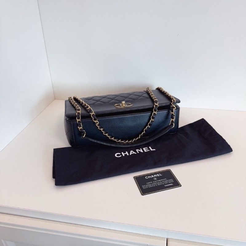 Chanel 黑金牛皮琺瑯扣雙C雙蓋 口蓋包 29*17*7.5 99新配件塵袋保卡-3