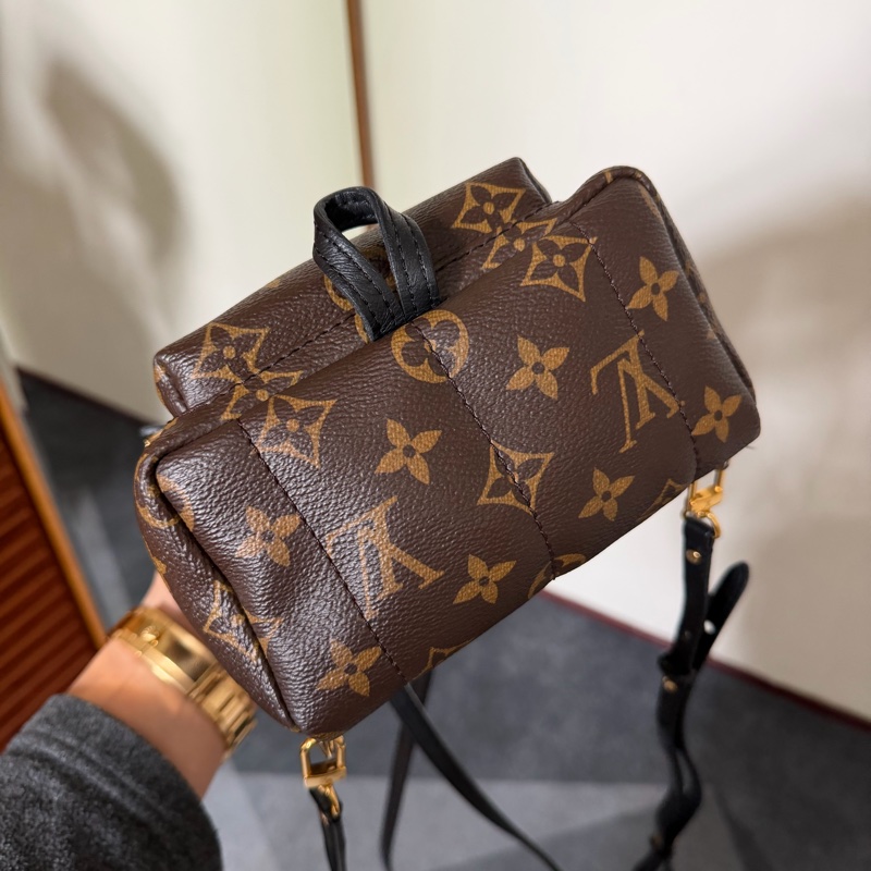 Lv Mini後背包（M41562)-4