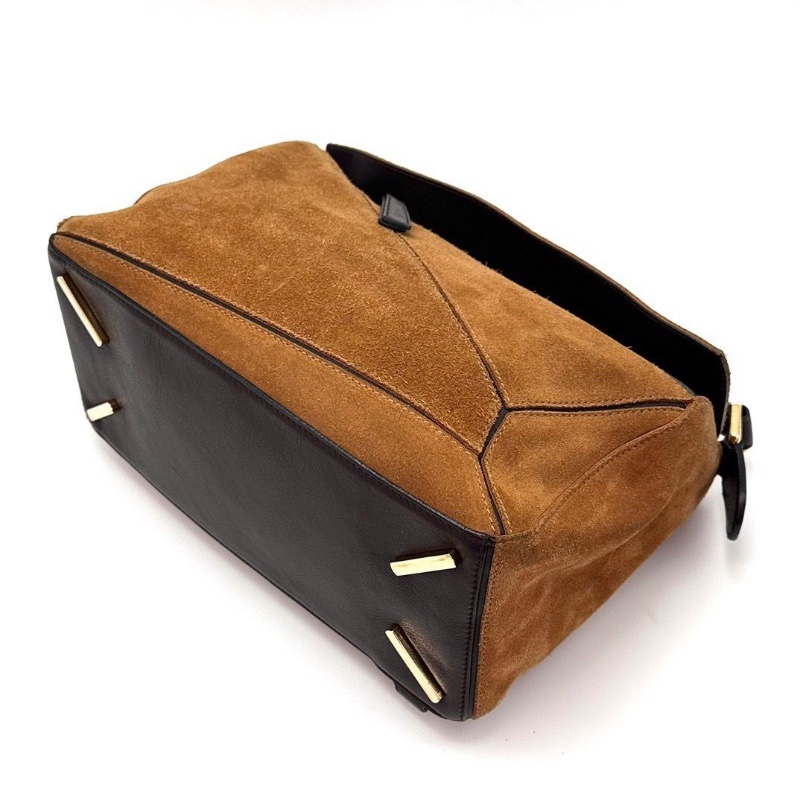 LOEWE Puzzle乾邑色麂皮手提肩背斜背包28*18*12 98新配件塵袋-5