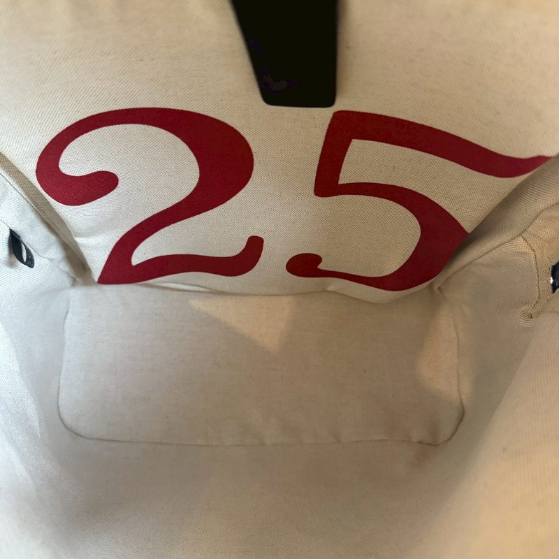 😍99新商品 Gucci 經典老花烏木色蜜蜂後背包-11