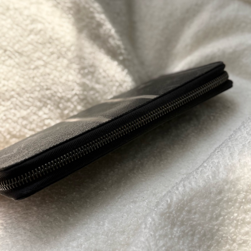 （日本購證🇯🇵全配）Lv fragment 藤原浩黑色老花拉鏈長夾-3