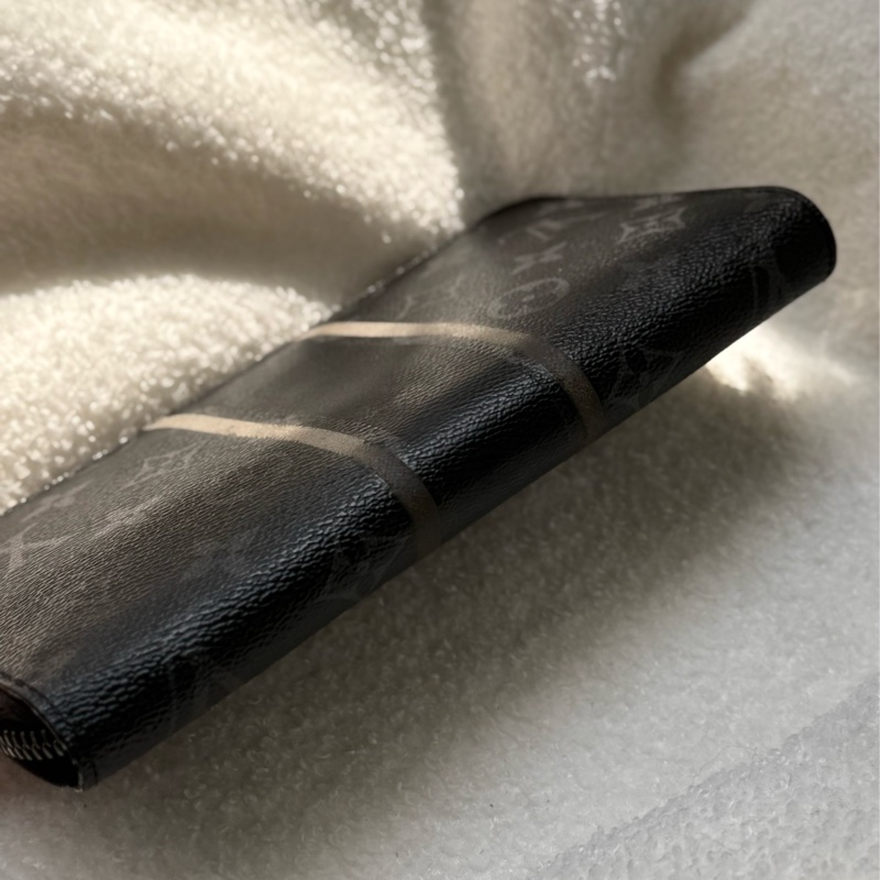 （日本購證🇯🇵全配）Lv fragment 藤原浩黑色老花拉鏈長夾-9