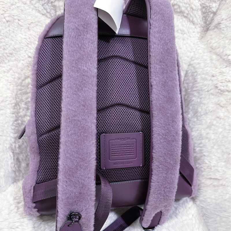 全新 coach紫色毛絨後背包-22
