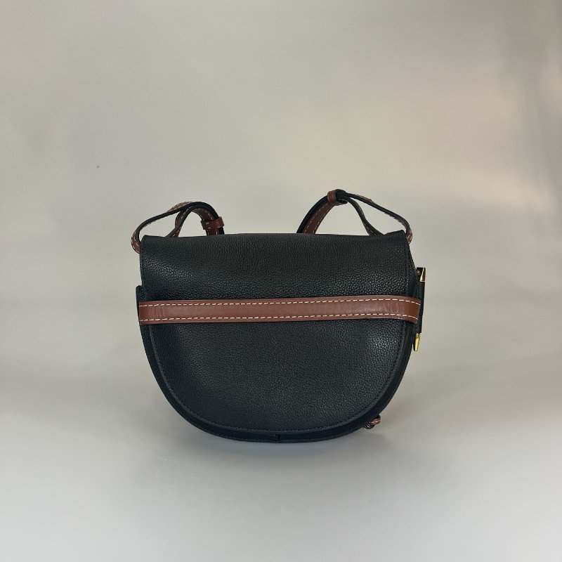 LOEWE 081804 黑GATE肩背包 小號-1