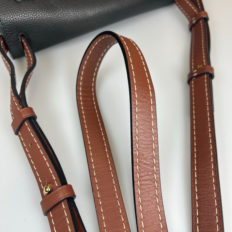 LOEWE 081804 黑GATE肩背包 小號-11