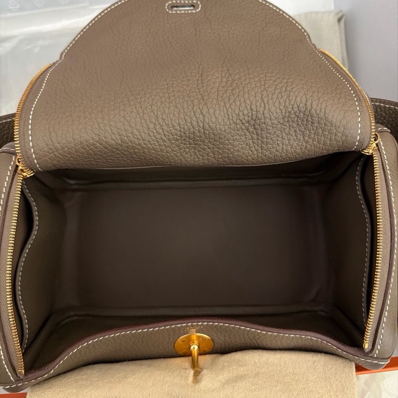 Hermes Lindy 26 大象灰 金 Stamp Z 閒置品-3