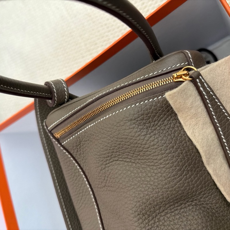 Hermes Lindy 26 大象灰 金 Stamp Z 閒置品-6