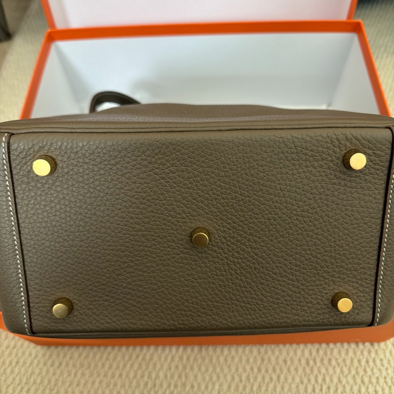 Hermes Lindy 26 大象灰 金 Stamp Z 閒置品-9