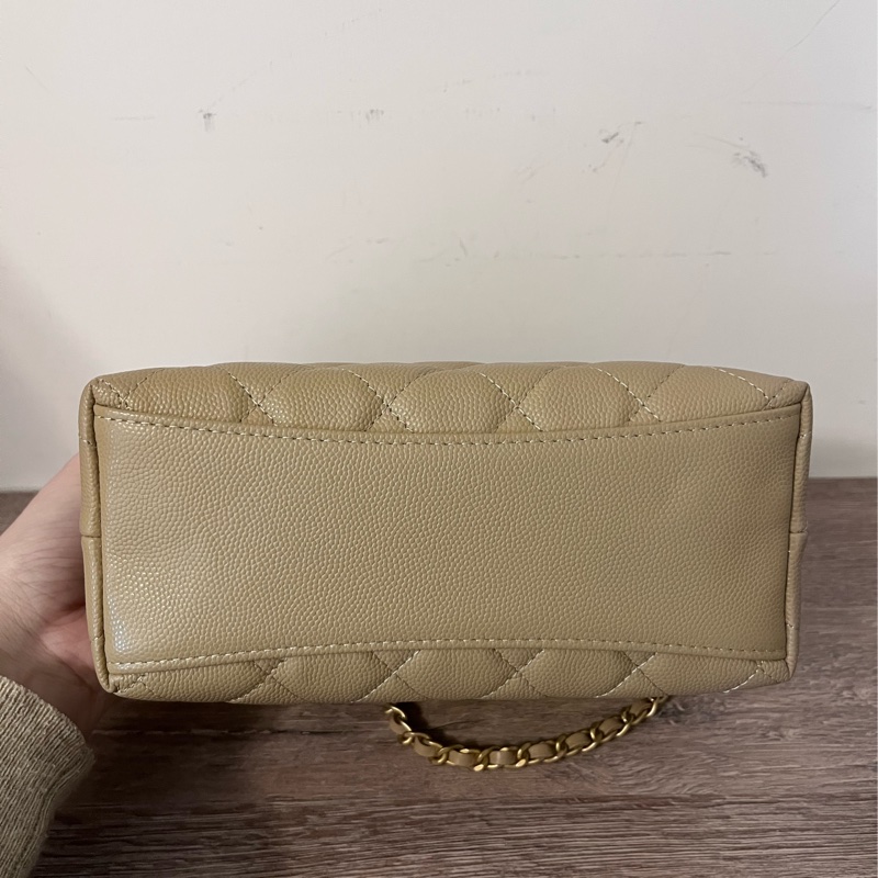 ✨Chanel✨奶茶色荔枝牛皮手提包-5