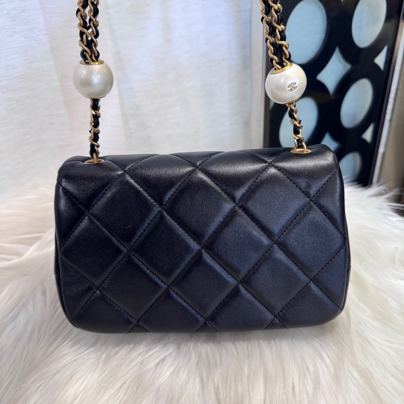 [櫃價20萬］Chanel CF20 大Mini 黑羊皮珍珠調節釦 芯片款 近全新-1