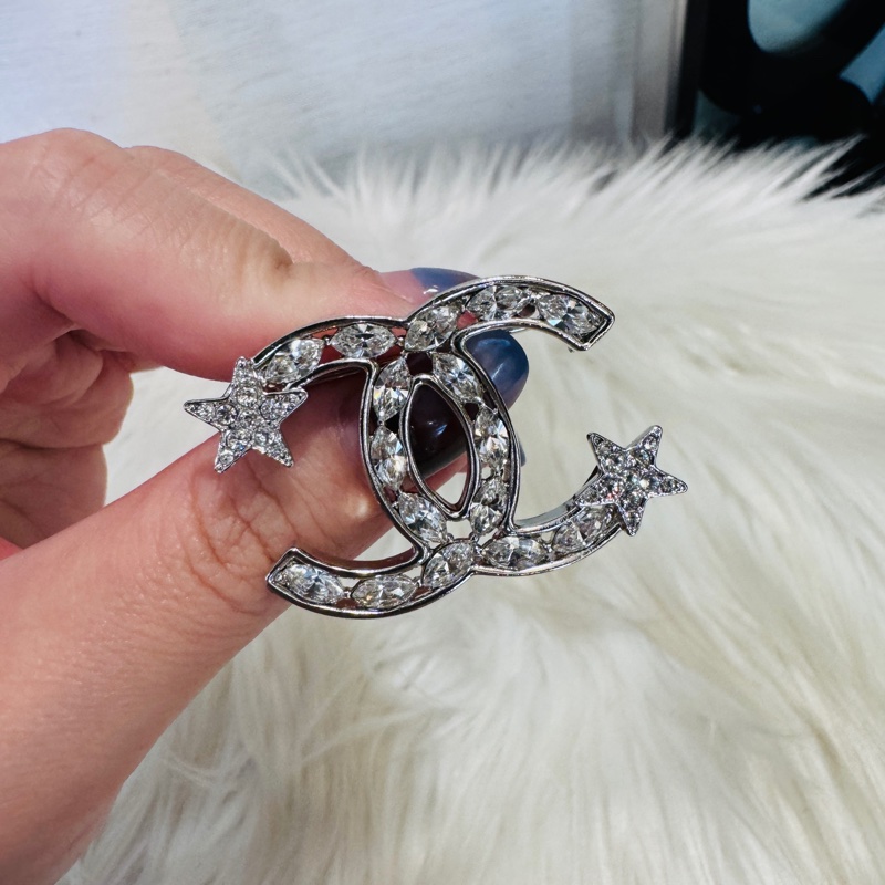 Chanel 銀色星星水鑽胸針 近全新-6