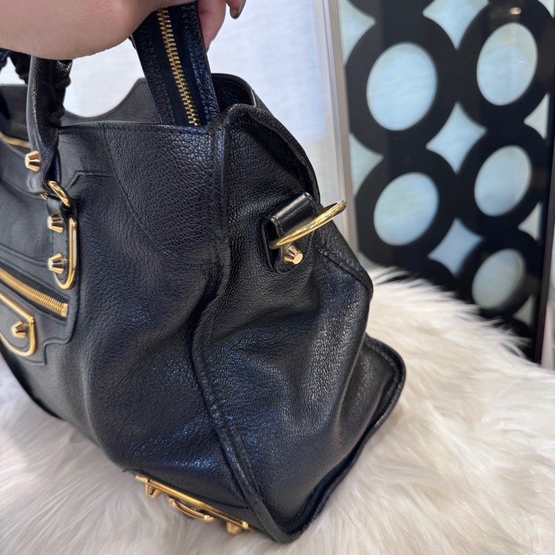 Balenciaga Classic City 黑金牛皮機車包-3
