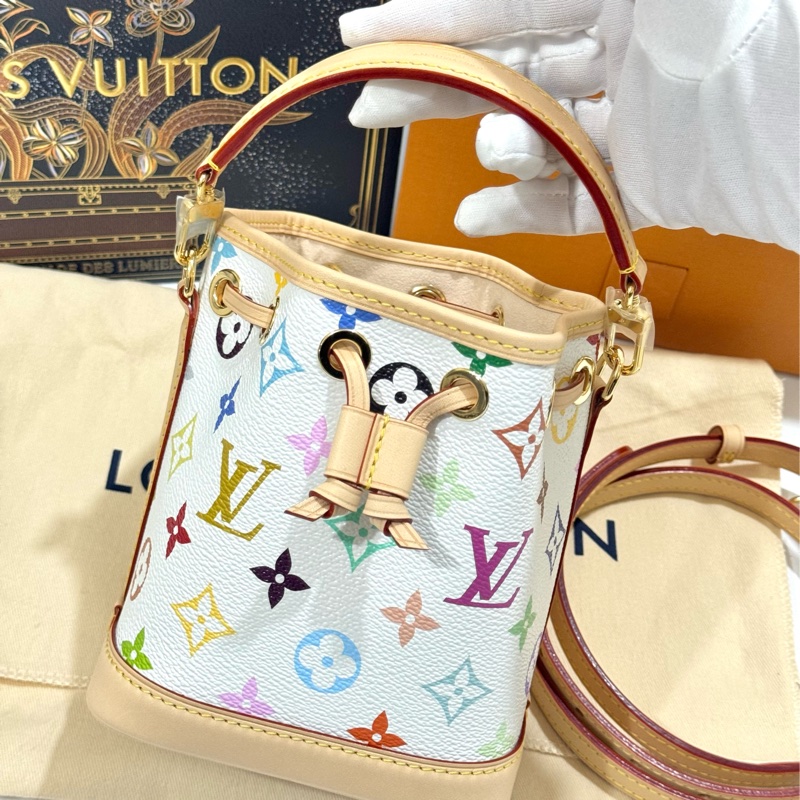 Louis  TM 💜 Nano Noé 🌈-1