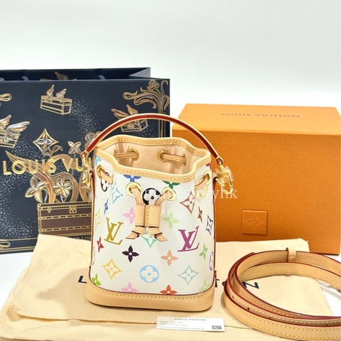 Louis  TM 💜 Nano Noé 🌈